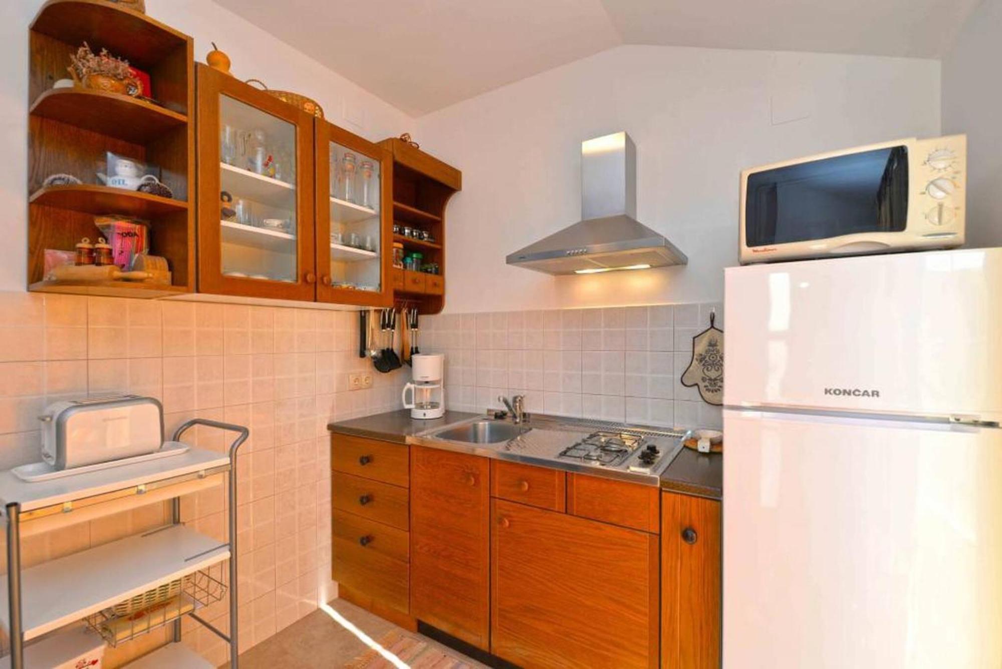 Apartment Pia Murter Eksteriør billede